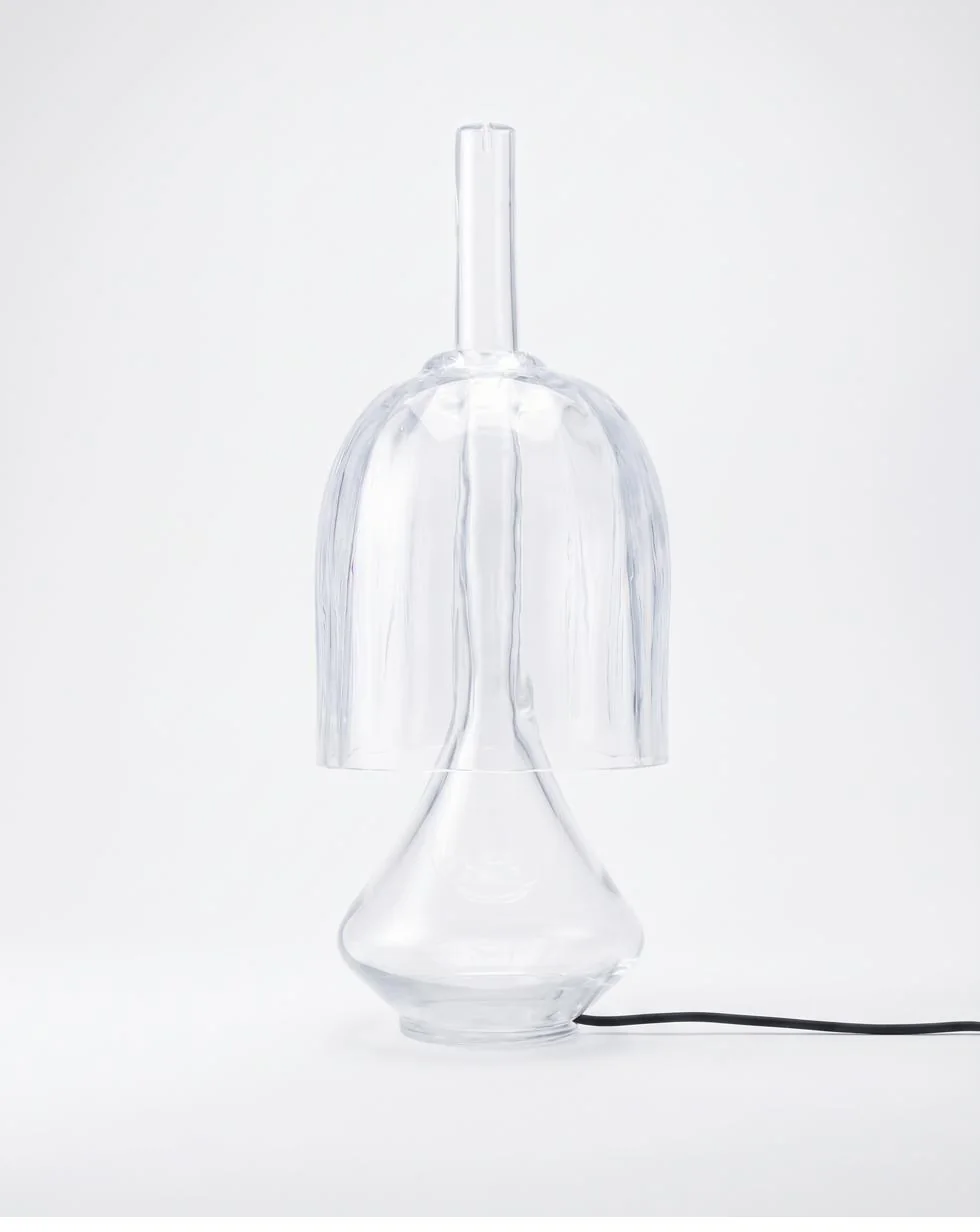 Lampe ORBE en verre soufflé, vue rapprochée